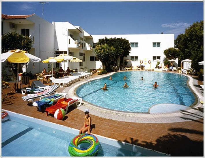 Corellia Asterias Beach Hotel Теологос Екстер'єр фото
